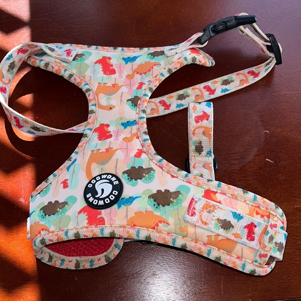 Coowone Dinosaur Dog Harness Adjustable Colorful Pet Harness Used Once